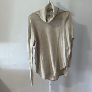 Treasure & Bond Cream Cowl Neck Sweater size medium